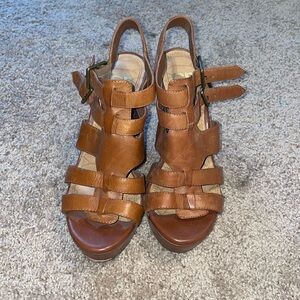 Gianni Bini brown wedge heels. Size 7